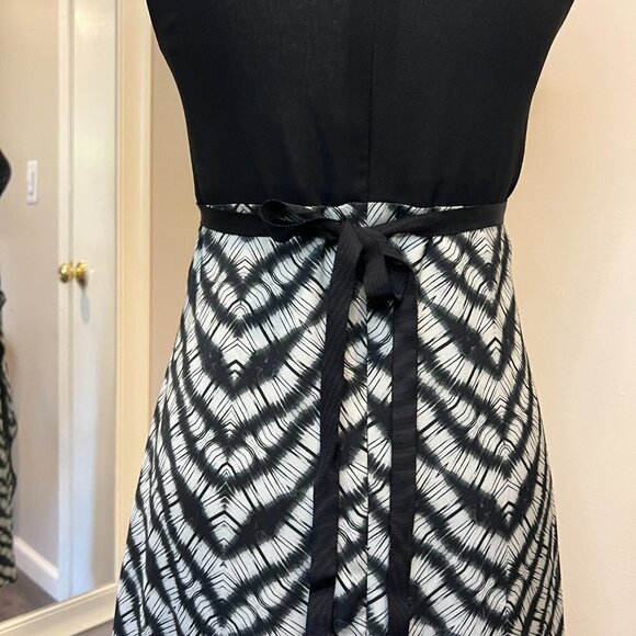 NWT Iris Setlakwe Designer Black and white sleeveless dress, Size 0 - Picture 10 of 14